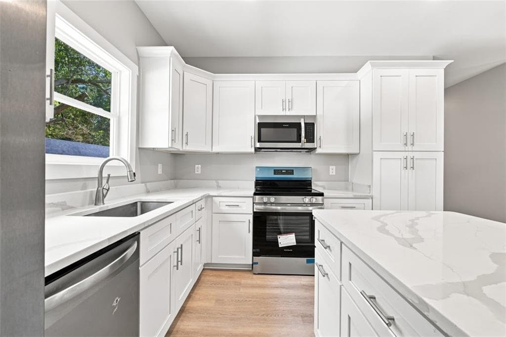 3 bedroom, 2 bathroom, 1,300 sq ft single family residence for sale at 505 Burnett Ferry Road, Rome, GA 30161 — photo 8
