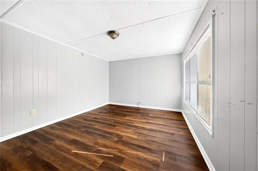 4 bedroom, 2 bathroom, 1,300 sq ft single family residence for sale at 145 Sarsen Circle, Athens, GA 30606 — photo 3