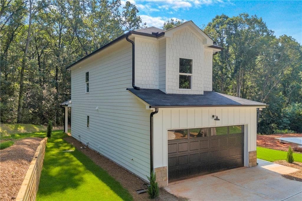 3 bedroom, 3 bathroom, 1,493 sq ft single family residence for sale at 129 Carey Street, Franklin Springs, GA 30662 — photo 3
