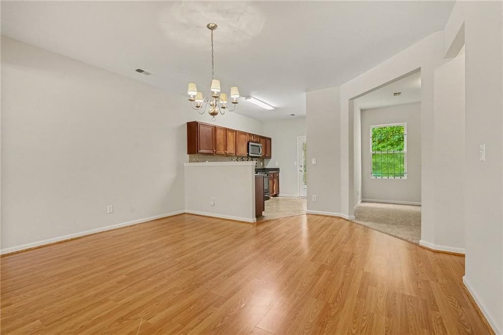 3 bedroom, 3 bathroom, 1,787 sq ft townhouse for sale at 4455 Watson Ridge Drive, Stone Mountain, GA 30083 — photo 10