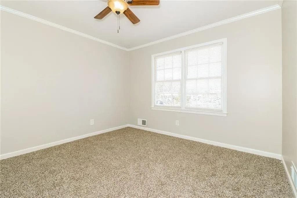 3 bedroom, 2 bathroom, 2,561 sq ft single family residence for sale at 4055 S Bogan Road, Buford, GA 30519 — photo 9
