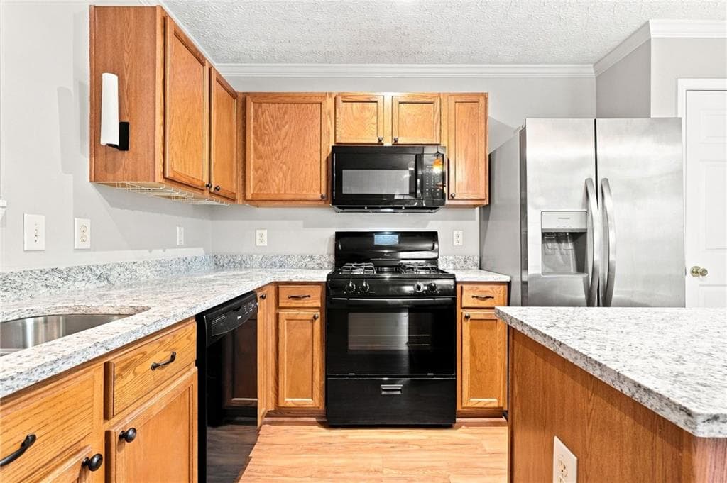 3 bedroom, 3 bathroom, 1,260 sq ft single family residence for rent at 225 Osmanthus Way, Canton, GA 30114 for $1,950 a month — photo 2