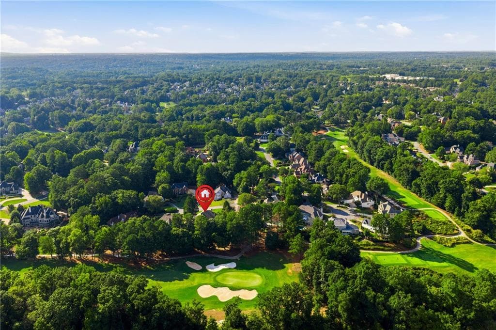 5 bedroom, 6 bathroom, 7,281 sq ft single family residence under contract at 303 Jupiter Hills Drive, Johns Creek, GA 30097 — photo 4