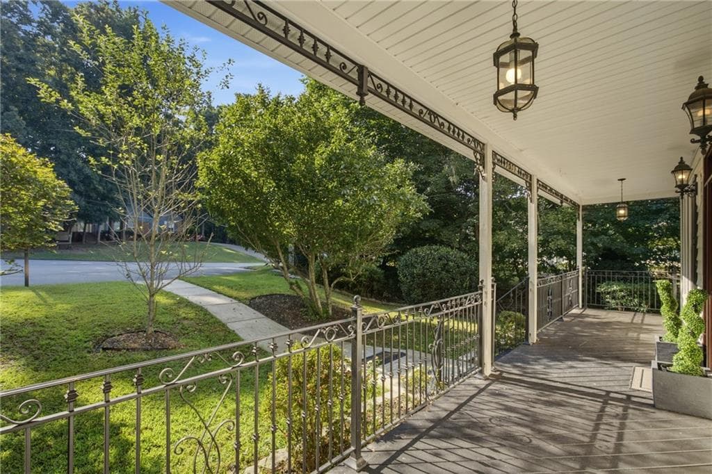 3 bedroom, 3 bathroom, 3,765 sq ft single family residence for sale at 1593 Walkway Court, Lilburn, GA 30047 — photo 4