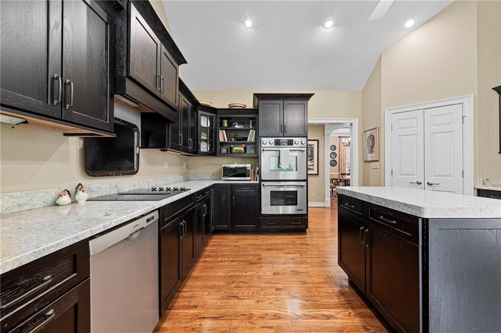 4 bedroom, 4 bathroom, 4,145 sq ft single family residence for sale at 87 Pine Knoll, Big Canoe, GA 30143 — photo 9