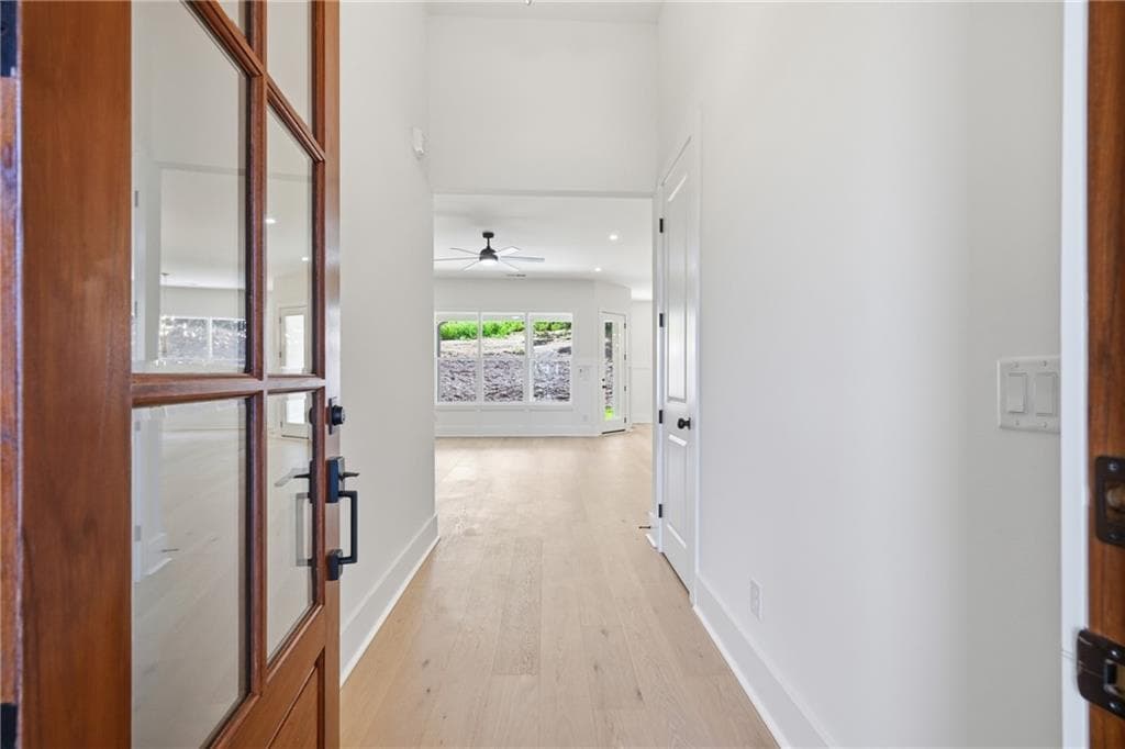5 bedroom, 3 bathroom, 2,700 sq ft single family residence for sale at 1831 Bermuda Avenue, Demorest, GA 30535 — photo 8