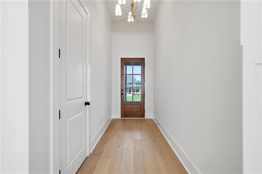 5 bedroom, 3 bathroom, 2,700 sq ft single family residence for sale at 1831 Bermuda Avenue, Demorest, GA 30535 — photo 10