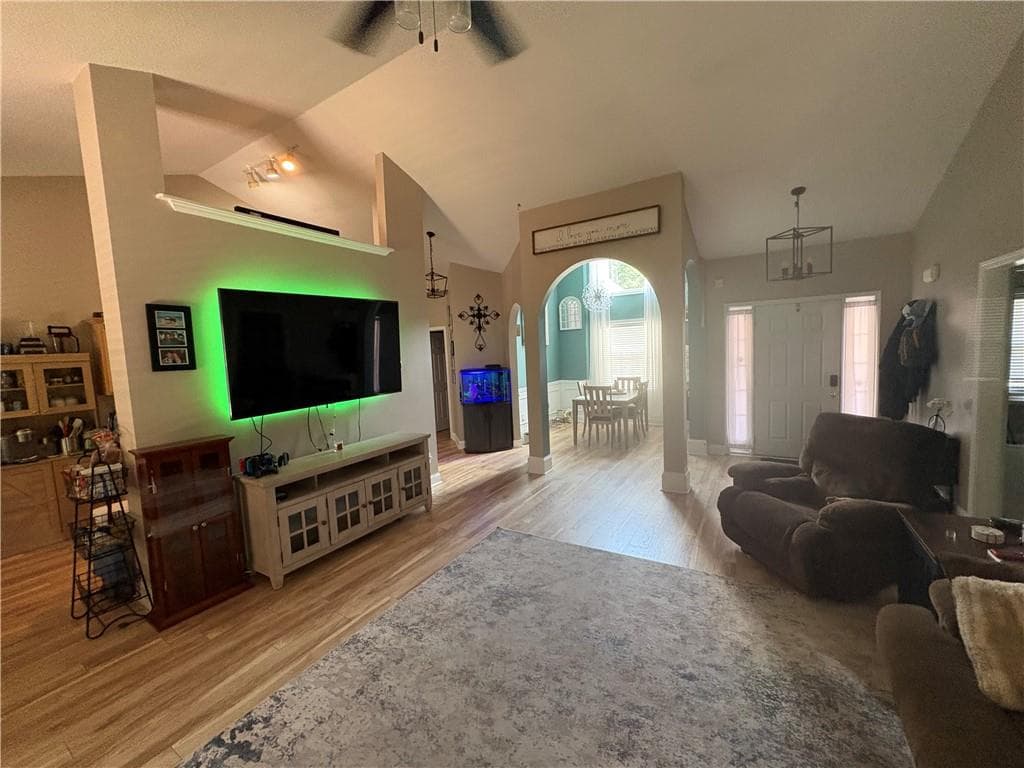 4 bedroom, 3 bathroom, 3,328 sq ft single family residence for sale at 4370 Old Wyndoham Court, Gainesville, GA 30506 — photo 6