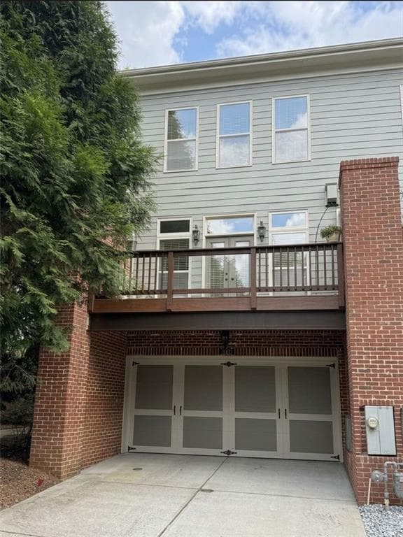 3 bedroom, 4 bathroom, 2,200 sq ft townhouse for rent at 1602 Chatterton Court 106, Atlanta, GA 30329 for $3,500 a month — photo 4