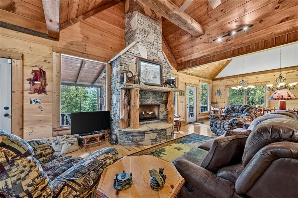 3 bedroom, 3 bathroom, 3,200 sq ft single family residence for sale at 330 Seneca Drive, Ellijay, GA 30540 — photo 10