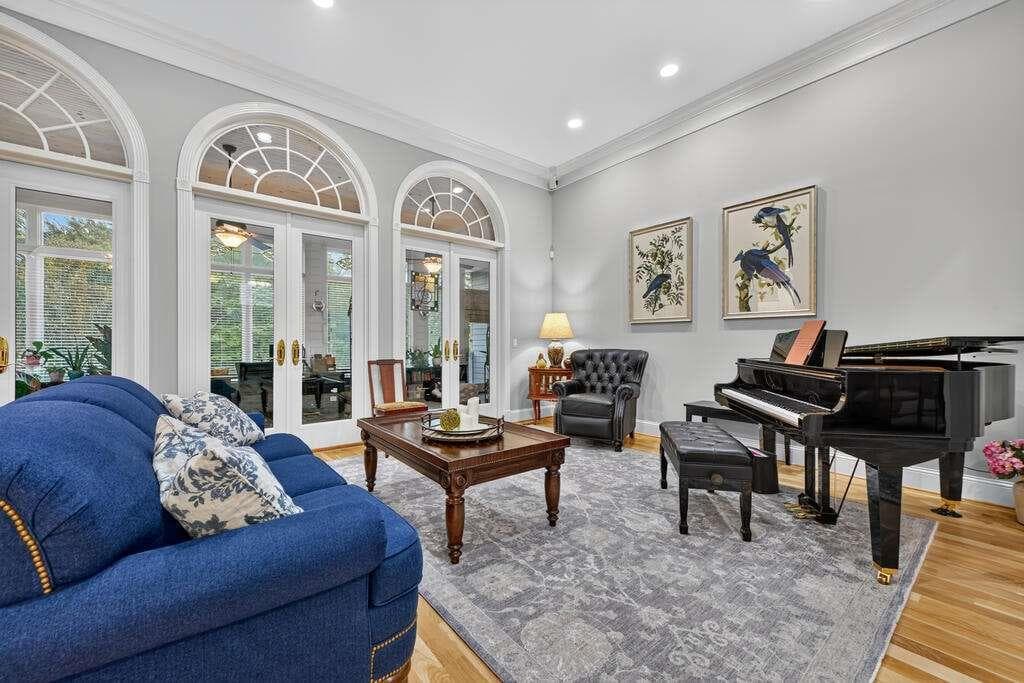 3 bedroom, 5 bathroom, 5,150 sq ft single family residence for sale at 4165 Asheland Cove Drive, Young Harris, GA 30582 — photo 5