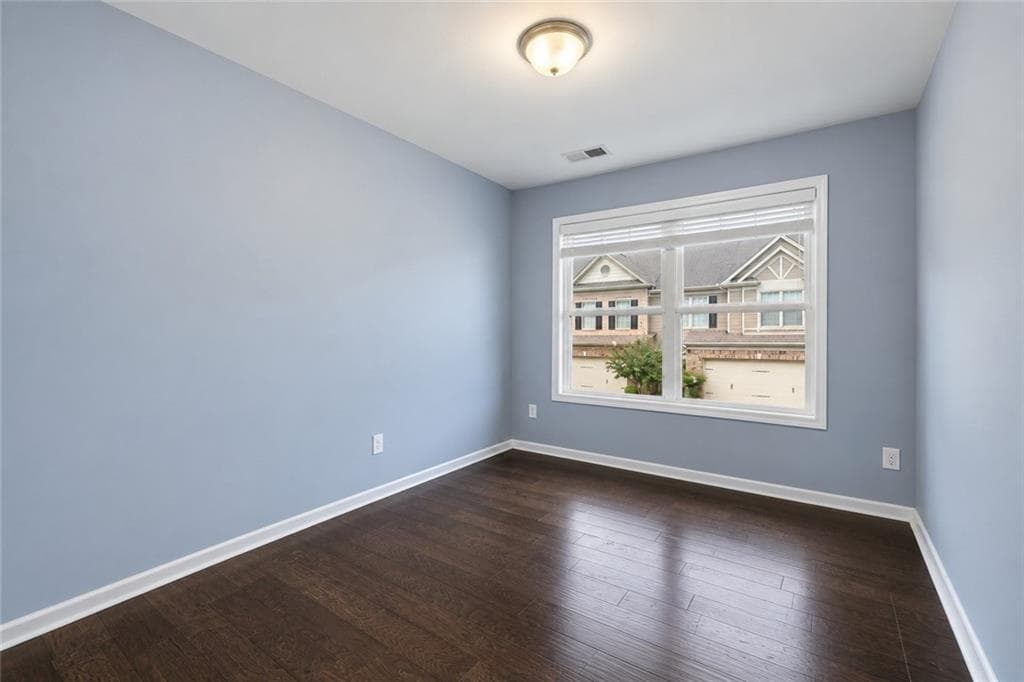 5 bedroom, 4 bathroom, 2,183 sq ft townhouse for sale at 13479 Gardiner Lane, Milton, GA 30004 — photo 10