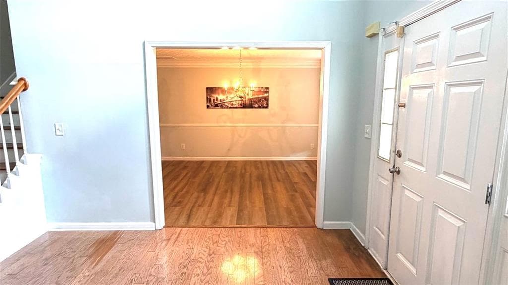 5 bedroom, 4 bathroom, 4,380 sq ft single family residence for sale at 3070 Emden Trail, Snellville, GA 30039 — photo 7