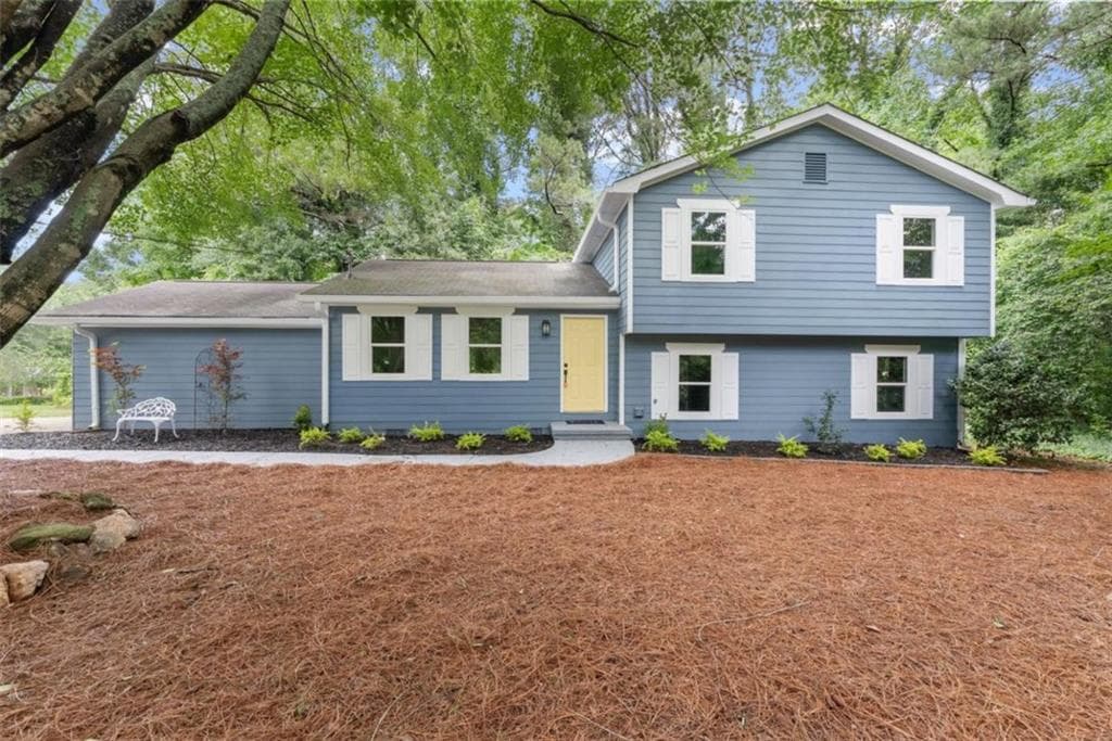 4 bedroom, 2 bathroom, 2,352 sq ft single family residence for sale at 381 Plantation Boulevard, Lawrenceville, GA 30046 — photo 1 of 45