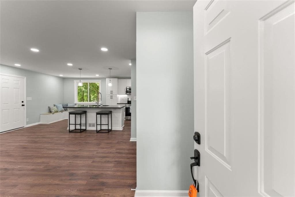 4 bedroom, 2 bathroom, 2,352 sq ft single family residence for sale at 381 Plantation Boulevard, Lawrenceville, GA 30046 — photo 4