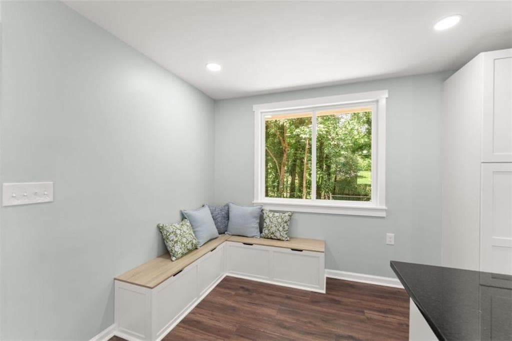 4 bedroom, 2 bathroom, 2,352 sq ft single family residence for sale at 381 Plantation Boulevard, Lawrenceville, GA 30046 — photo 9