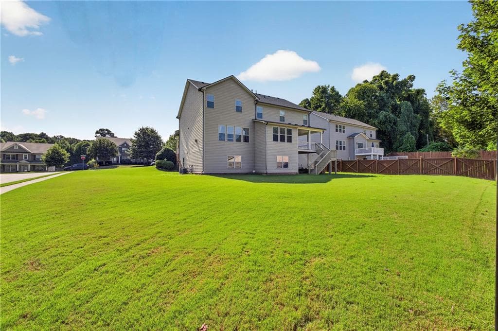 6 bedroom, 5 bathroom, 4,950 sq ft single family residence for sale at 3952 Ivy Gate Drive, Buford, GA 30519 — photo 6