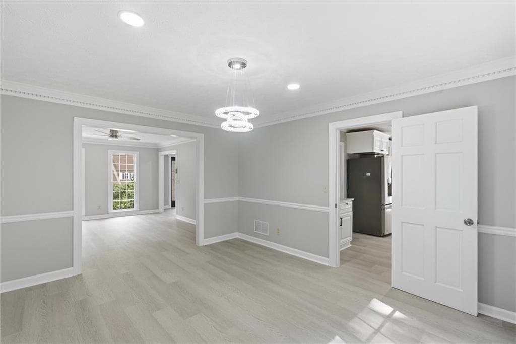 7 bedroom, 4 bathroom, 3,897 sq ft single family residence for sale at 24 Planters Drive, Lilburn, GA 30047 — photo 8