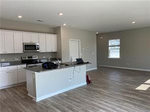 4 bedroom, 3 bathroom, 1,822 sq ft single family residence for rent at 118 Wynn Way, Pendergrass, GA 30567 for $1,970 a month — photo 4