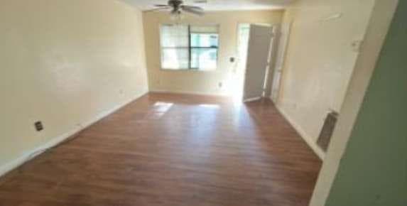 2 bedroom, 1 bathroom, 1,080 sq ft single family residence for sale at 1049 S Plum Street, Coolidge, GA 31738 — photo 2
