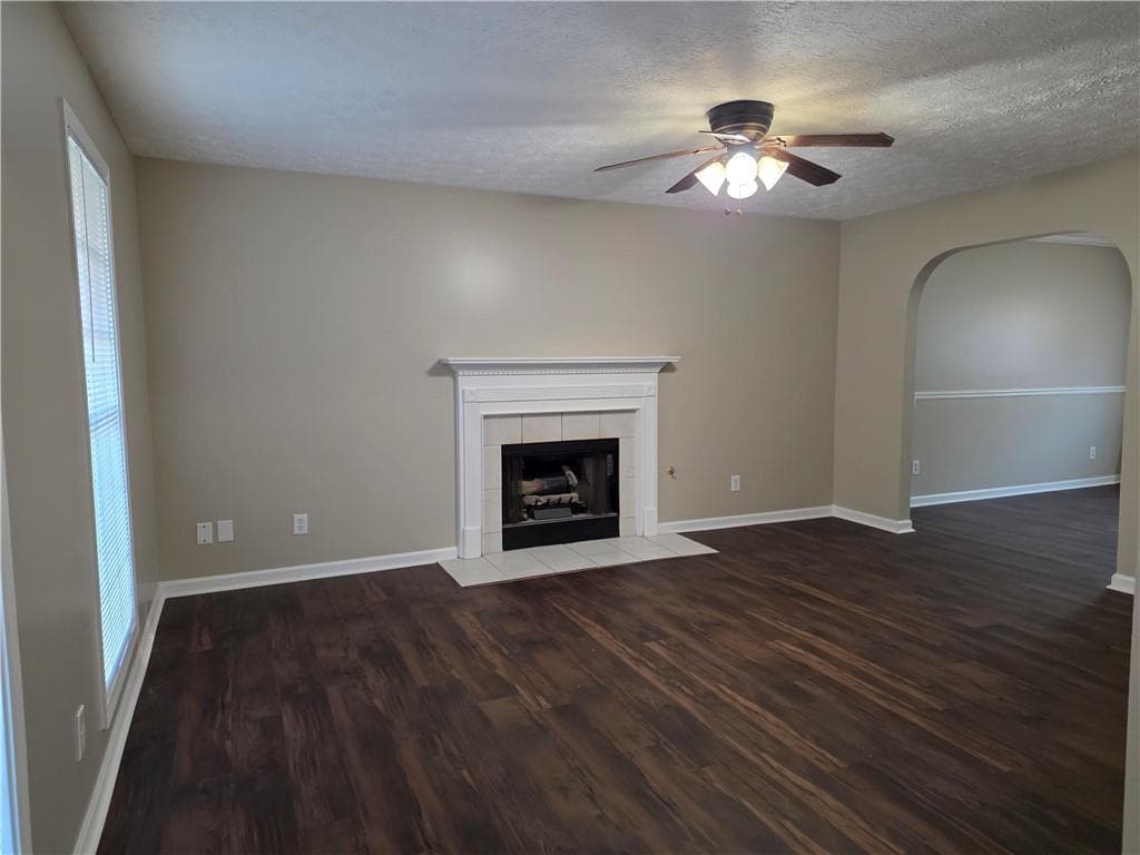 4 bedroom, 3 bathroom, 1,638 sq ft single family residence for rent at 15 Waterloo Court, Hiram, GA 30141 for $1,950 a month — photo 3