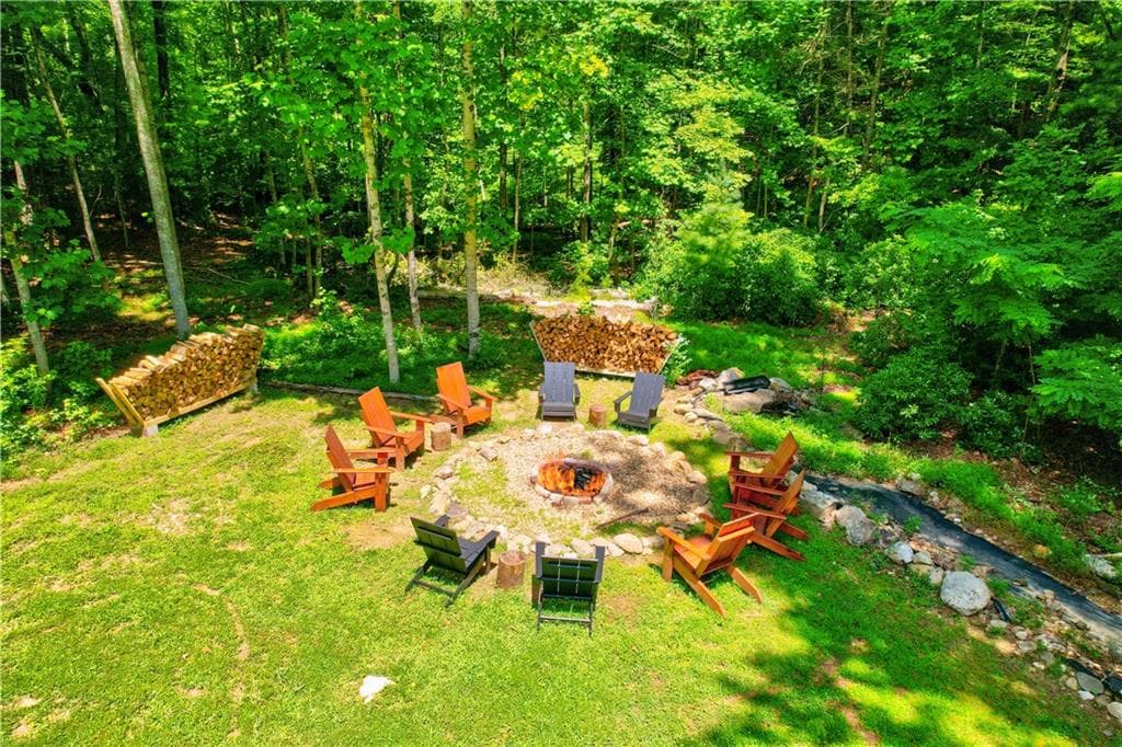 4 bedroom, 3 bathroom, 2,480 sq ft single family residence for sale at 50 Trails End Ct, Ellijay, GA 30536 — photo 5