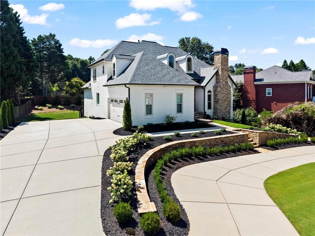 4 bedroom, 4 bathroom, 5,208 sq ft single family residence for sale at 540 Clubfield Drive, Roswell, GA 30075 — photo 4