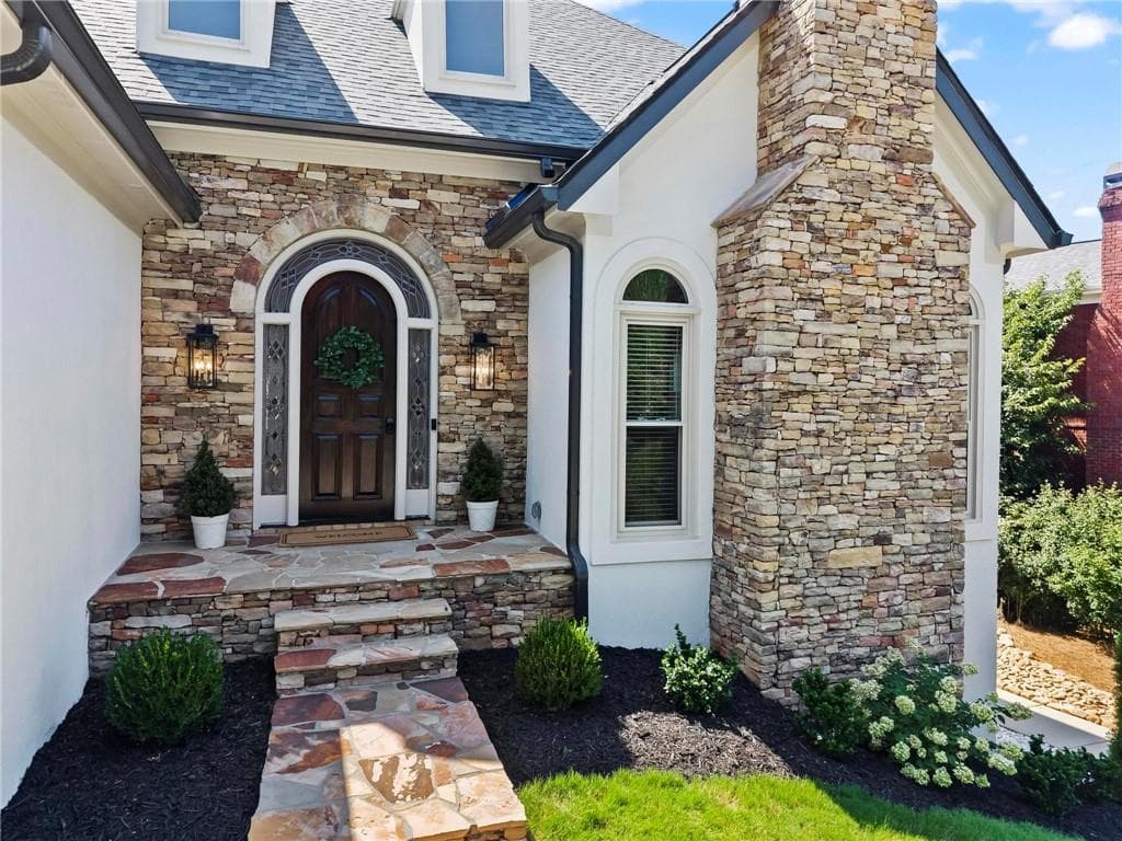 4 bedroom, 4 bathroom, 5,208 sq ft single family residence for sale at 540 Clubfield Drive, Roswell, GA 30075 — photo 6