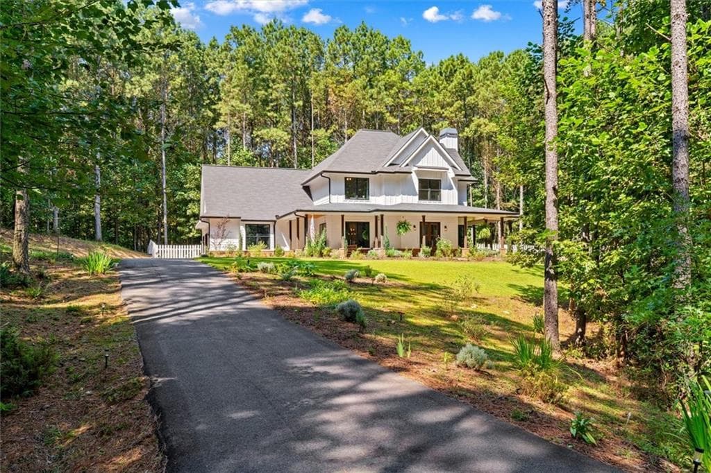 3 bedroom, 3 bathroom, 3,008 sq ft single family residence for sale at 620 Foxpaw Leaf Lane, Ellijay, GA 30536 — photo 3
