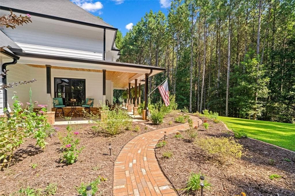 3 bedroom, 3 bathroom, 3,008 sq ft single family residence for sale at 620 Foxpaw Leaf Lane, Ellijay, GA 30536 — photo 6