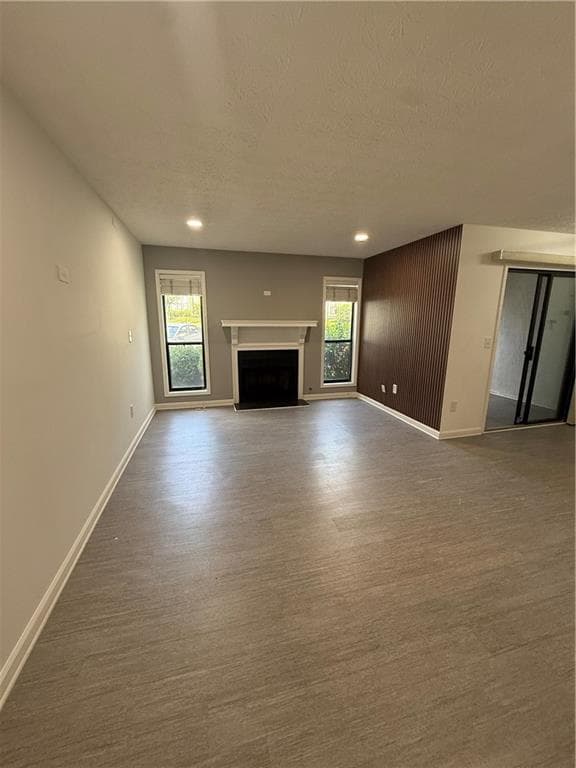 1 bedroom, 1 bathroom, 884 sq ft condominium for sale at 1300 Branch Drive, Tucker, GA 30084 — photo 4