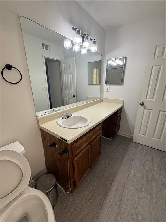 1 bedroom, 1 bathroom, 884 sq ft condominium for sale at 1300 Branch Drive, Tucker, GA 30084 — photo 9