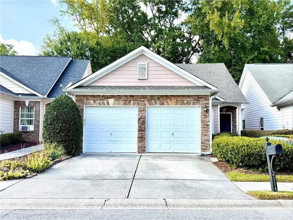 3 bedroom, 2 bathroom, 1,315 sq ft single family residence for sale at 2114 Appaloosa Way, Conyers, GA 30012 — photo 6