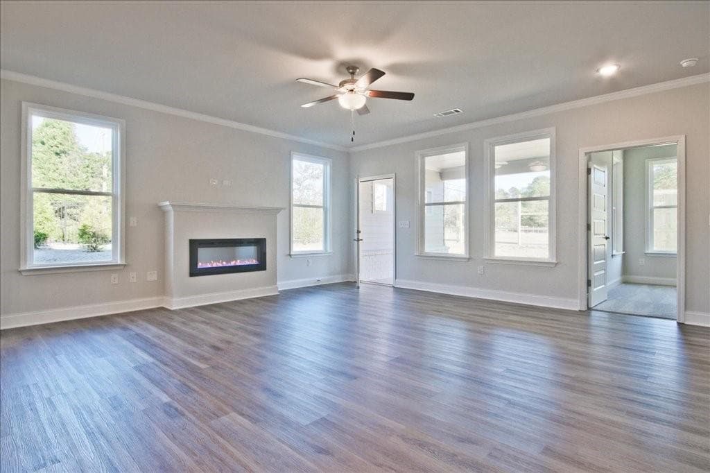 3 bedroom, 3 bathroom, 2,086 sq ft single family residence under contract at 2404 Anhinga Drive, Loganville, GA 30052 — photo 9