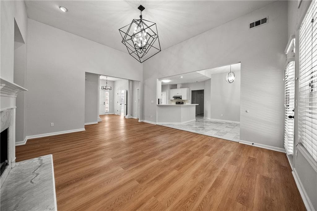 3 bedroom, 3 bathroom, 2,136 sq ft single family residence for sale at 120 Mcintosh Place Drive, Fayetteville, GA 30214 — photo 9