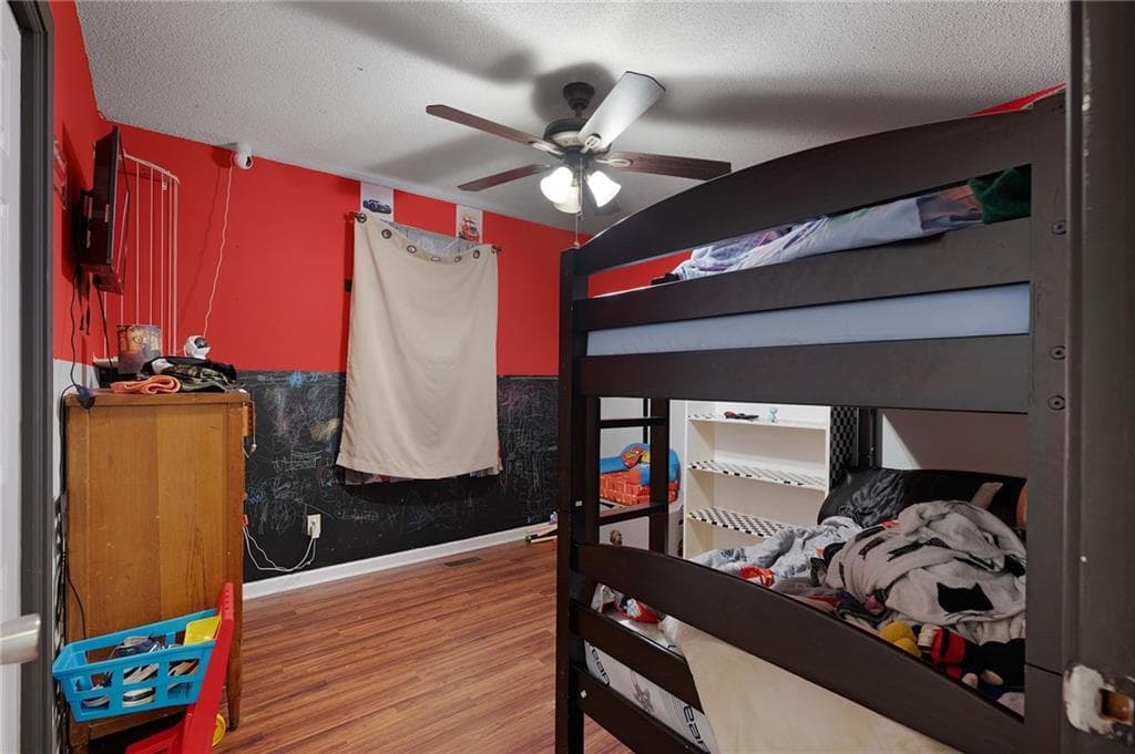 3 bedroom, 2 bathroom, 1,053 sq ft single family residence for sale at 4339 Dews Pond Road, Calhoun, GA 30701 — photo 6