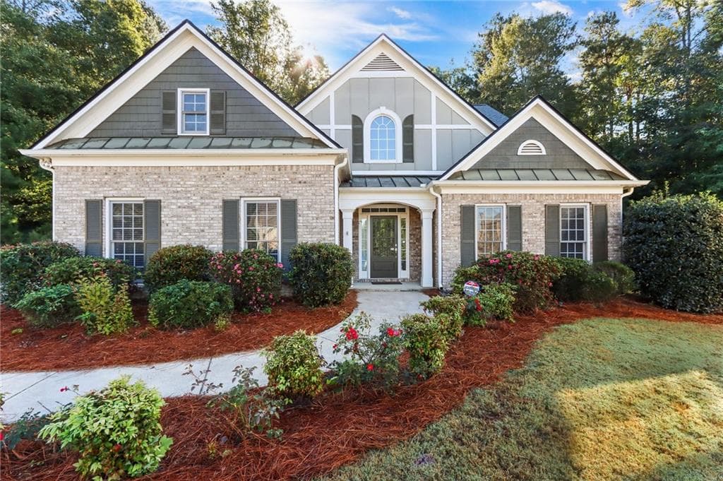 4 bedroom, 3 bathroom, 2,689 sq ft single family residence for rent at 5723 Vinings Retreat Way, Mableton, GA 30126 for $2,895 a month — photo 1 of 34