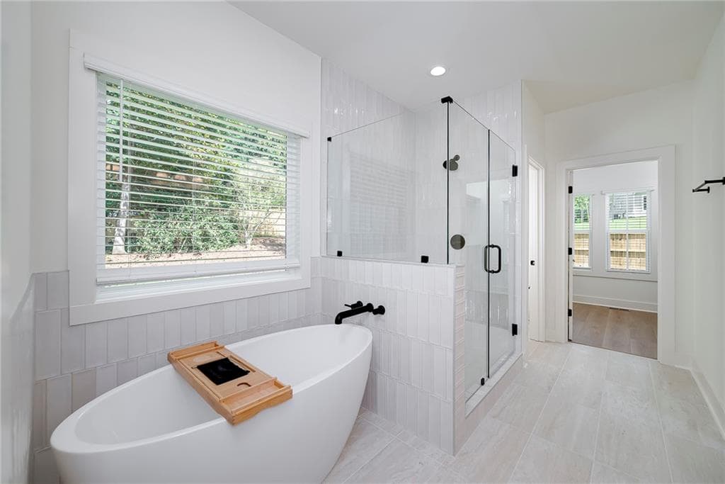 4 bedroom, 4 bathroom, 2,414 sq ft single family residence for sale at 8560 Old Keith Bridge Road, Gainesville, GA 30506 — photo 5