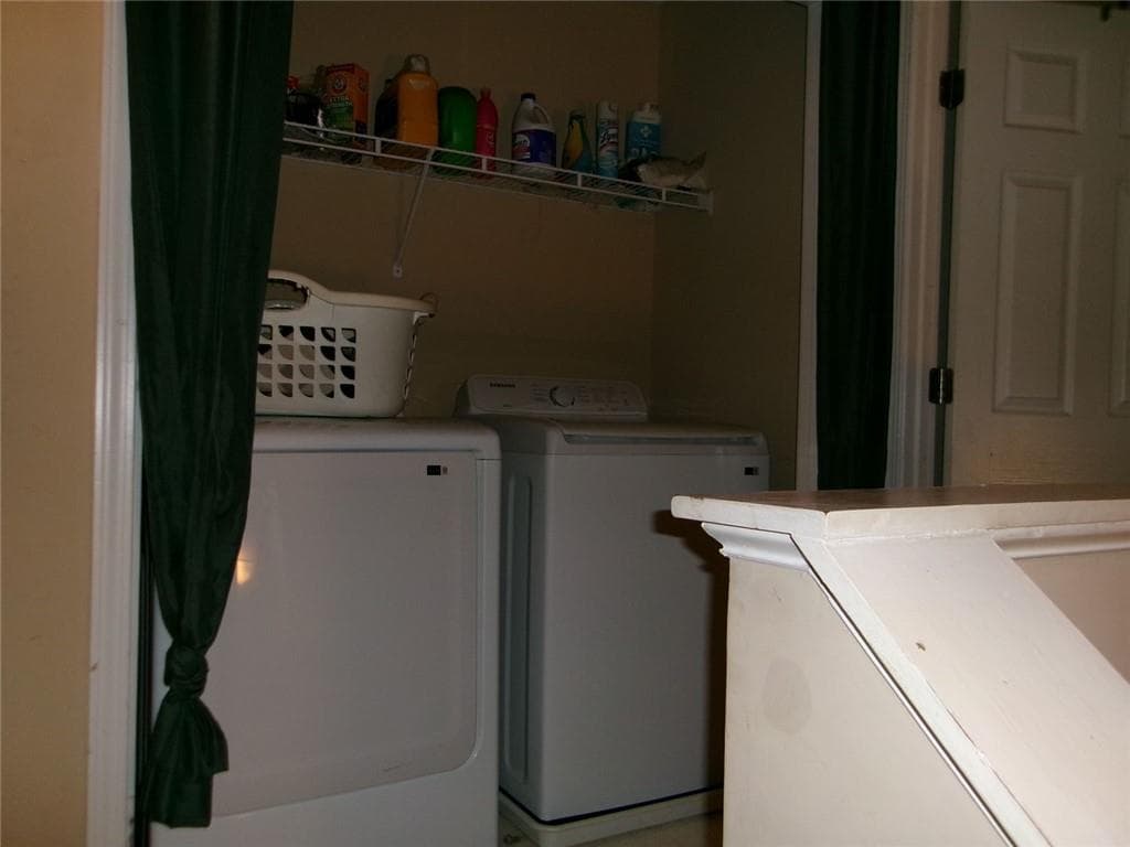 3 bedroom, 3 bathroom, 2,430 sq ft single family residence for sale at 106 Turtle Walk, Carrollton, GA 30116 — photo 8