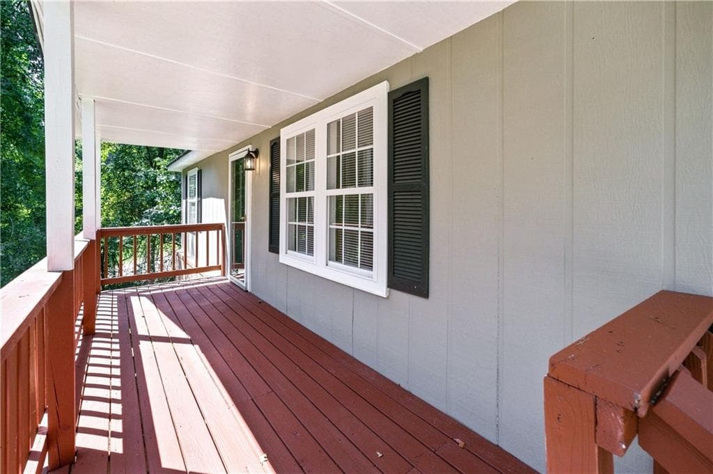 3 bedroom, 2 bathroom, 1,612 sq ft single family residence for rent at 326 Forest Lake Road, Pendergrass, GA 30567 for $1,850 a month — photo 2