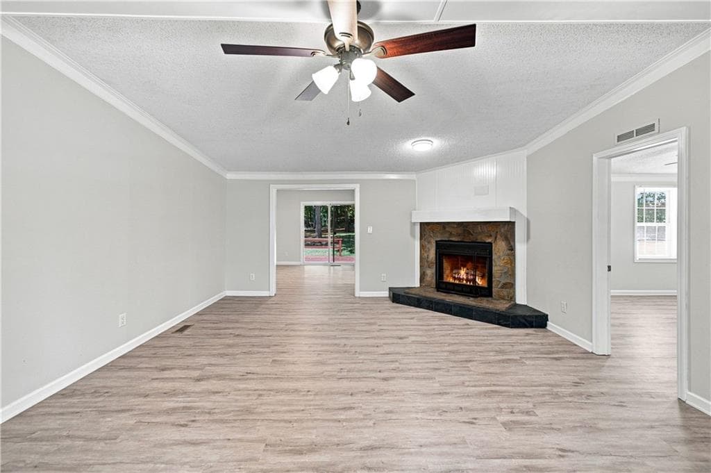 3 bedroom, 2 bathroom, 1,612 sq ft single family residence for rent at 326 Forest Lake Road, Pendergrass, GA 30567 for $1,850 a month — photo 4