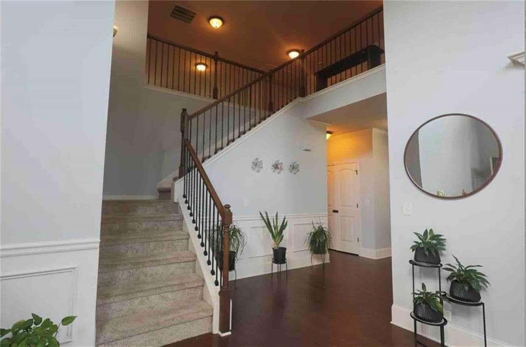 6 bedroom, 4 bathroom, 4,249 sq ft single family residence for rent at 3125 Pleasant Valley Trail, Cumming, GA 30028 for $3,500 a month — photo 5