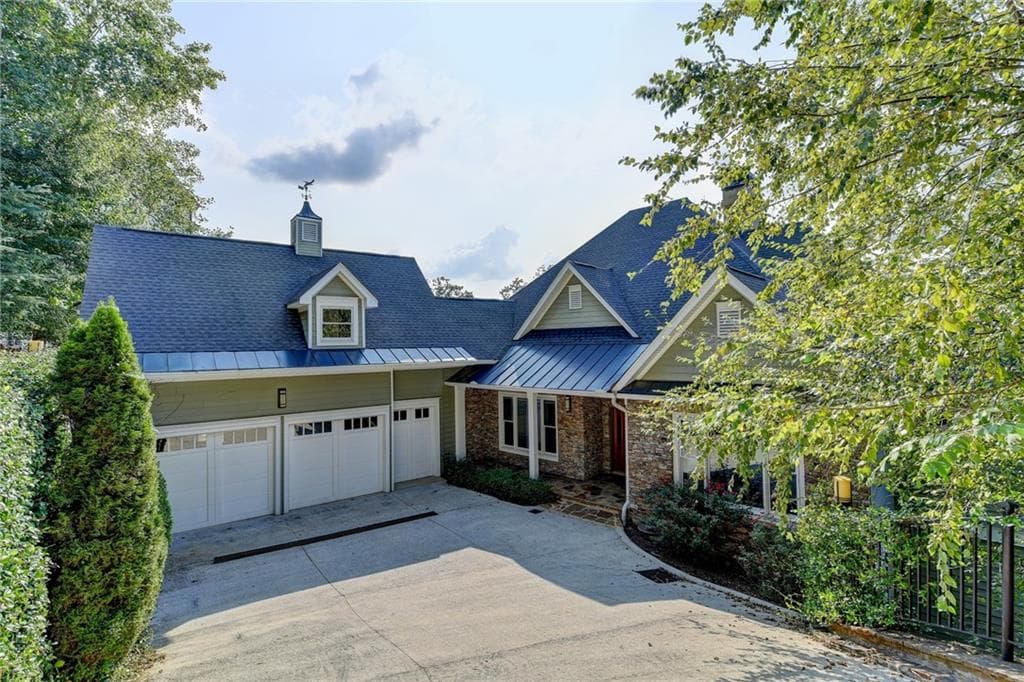5 bedroom, 4 bathroom, 5,844 sq ft single family residence for rent at 3151 Winding Lake Drive, Gainesville, GA 30504 for $6,500 a month — photo 1 of 75