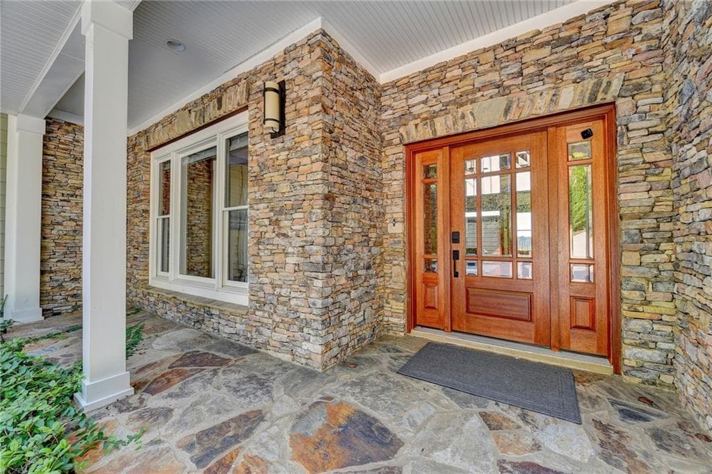 5 bedroom, 4 bathroom, 5,844 sq ft single family residence for rent at 3151 Winding Lake Drive, Gainesville, GA 30504 for $6,500 a month — photo 3