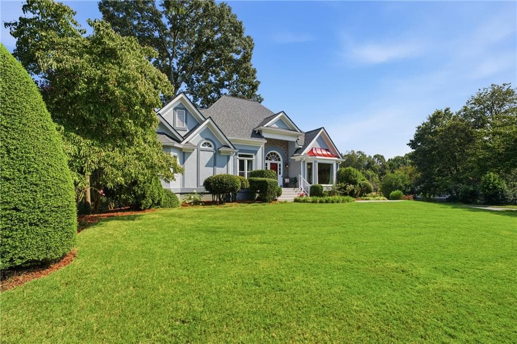 4 bedroom, 3 bathroom, 3,102 sq ft single family residence under contract at 5008 Sandyhook Court, Acworth, GA 30102 — photo 5