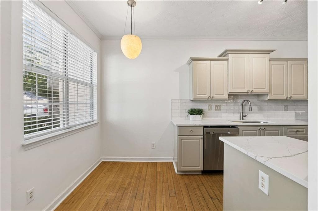 3 bedroom, 3 bathroom, 1,546 sq ft townhouse for sale at 493 Reed Street, Atlanta, GA 30312 — photo 4