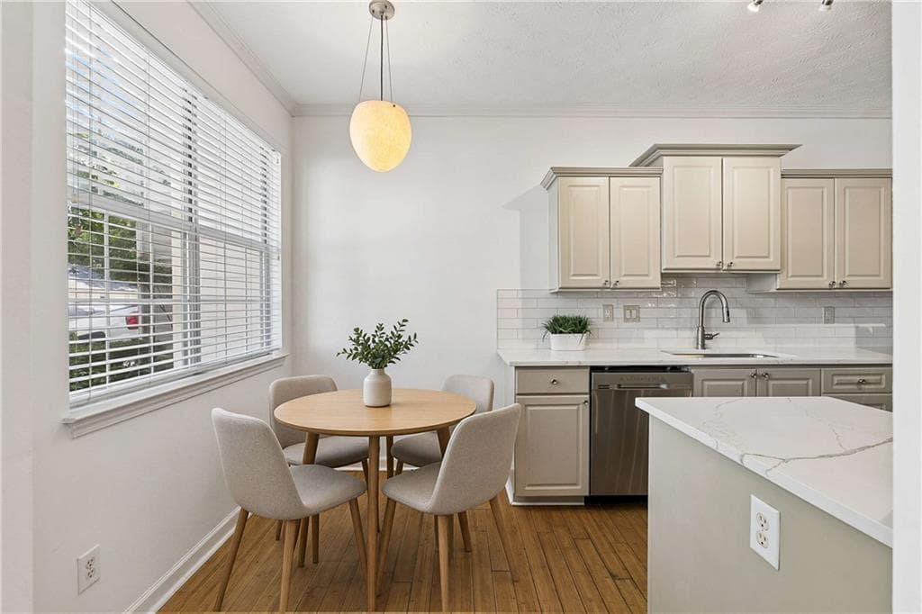 3 bedroom, 3 bathroom, 1,546 sq ft townhouse for sale at 493 Reed Street, Atlanta, GA 30312 — photo 5