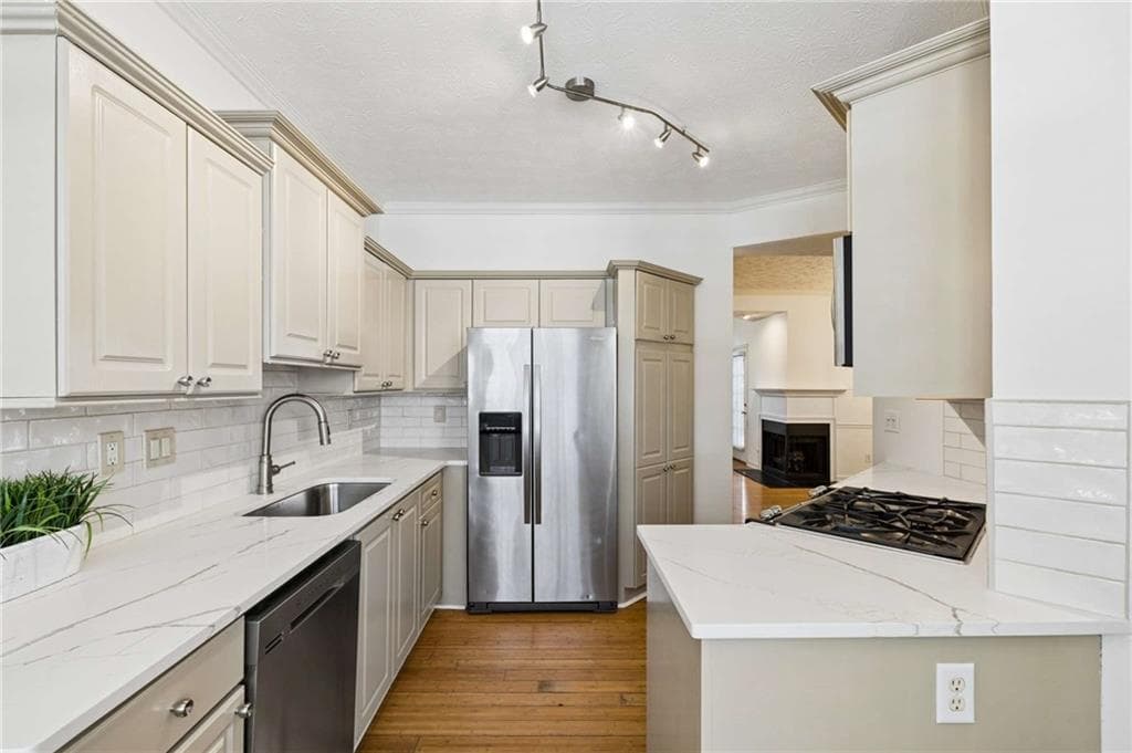 3 bedroom, 3 bathroom, 1,546 sq ft townhouse for sale at 493 Reed Street, Atlanta, GA 30312 — photo 7