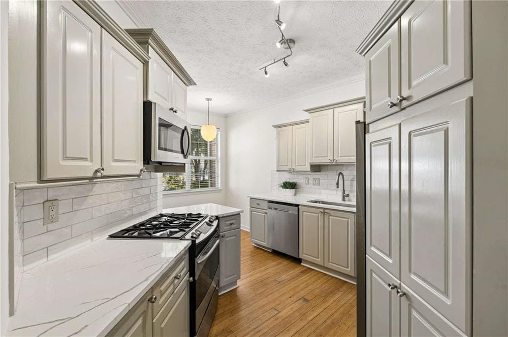 3 bedroom, 3 bathroom, 1,546 sq ft townhouse for sale at 493 Reed Street, Atlanta, GA 30312 — photo 9