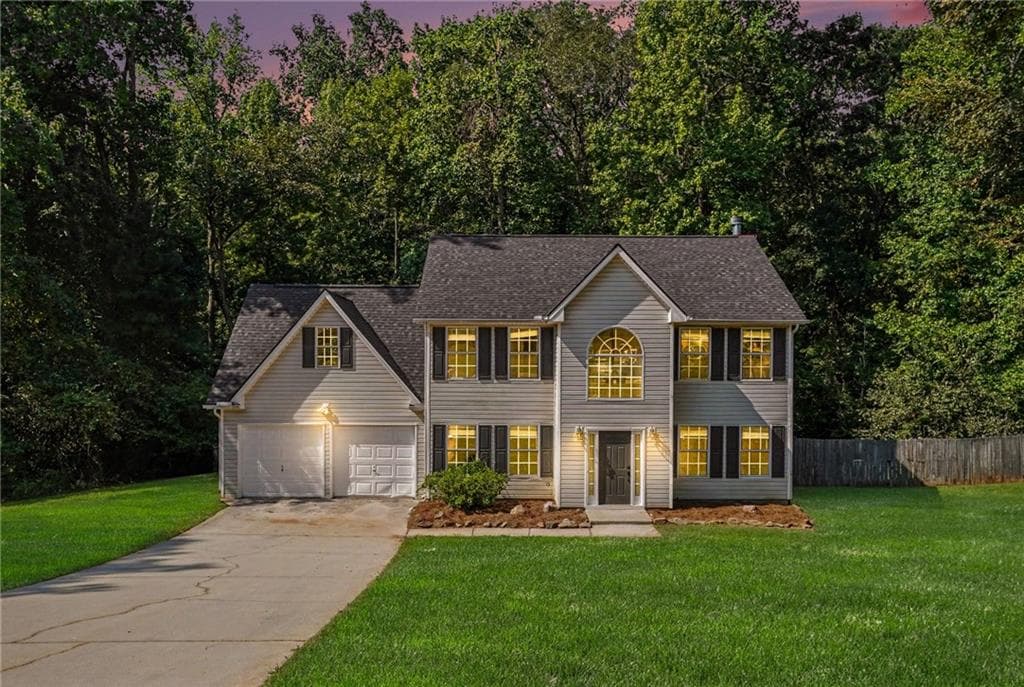 4 bedroom, 3 bathroom, 2,246 sq ft single family residence for sale at 420 Callaway Point, Mcdonough, GA 30252 — photo 1 of 28